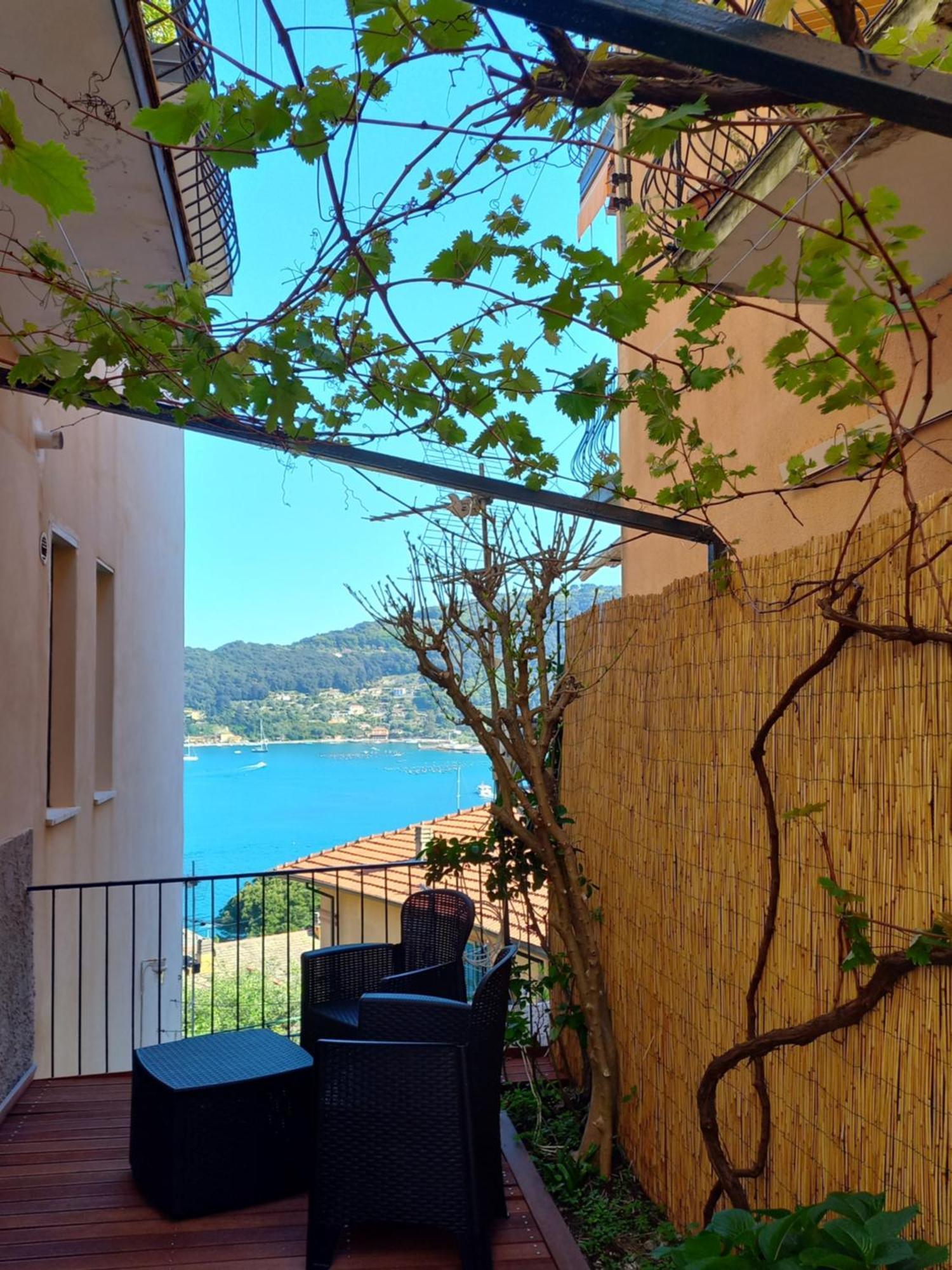 Casa Vacanze Ibiscus 포르토베네레 외부 사진